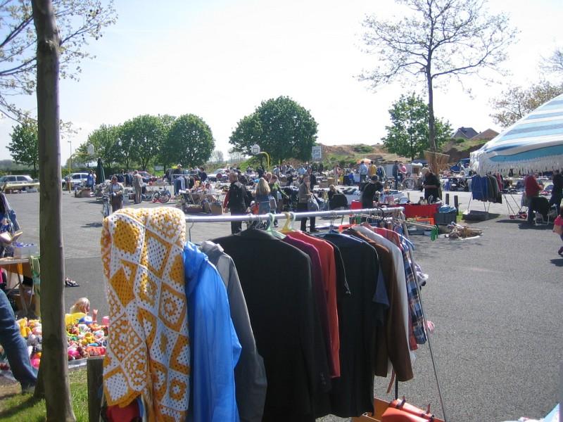 Flohmarkt-3.jpg